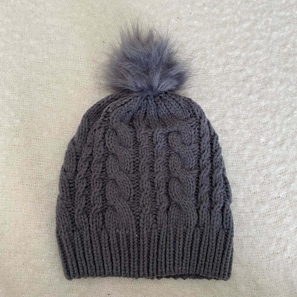 Gray Cable knit Puff Pom Pom Beanie Winter Hat